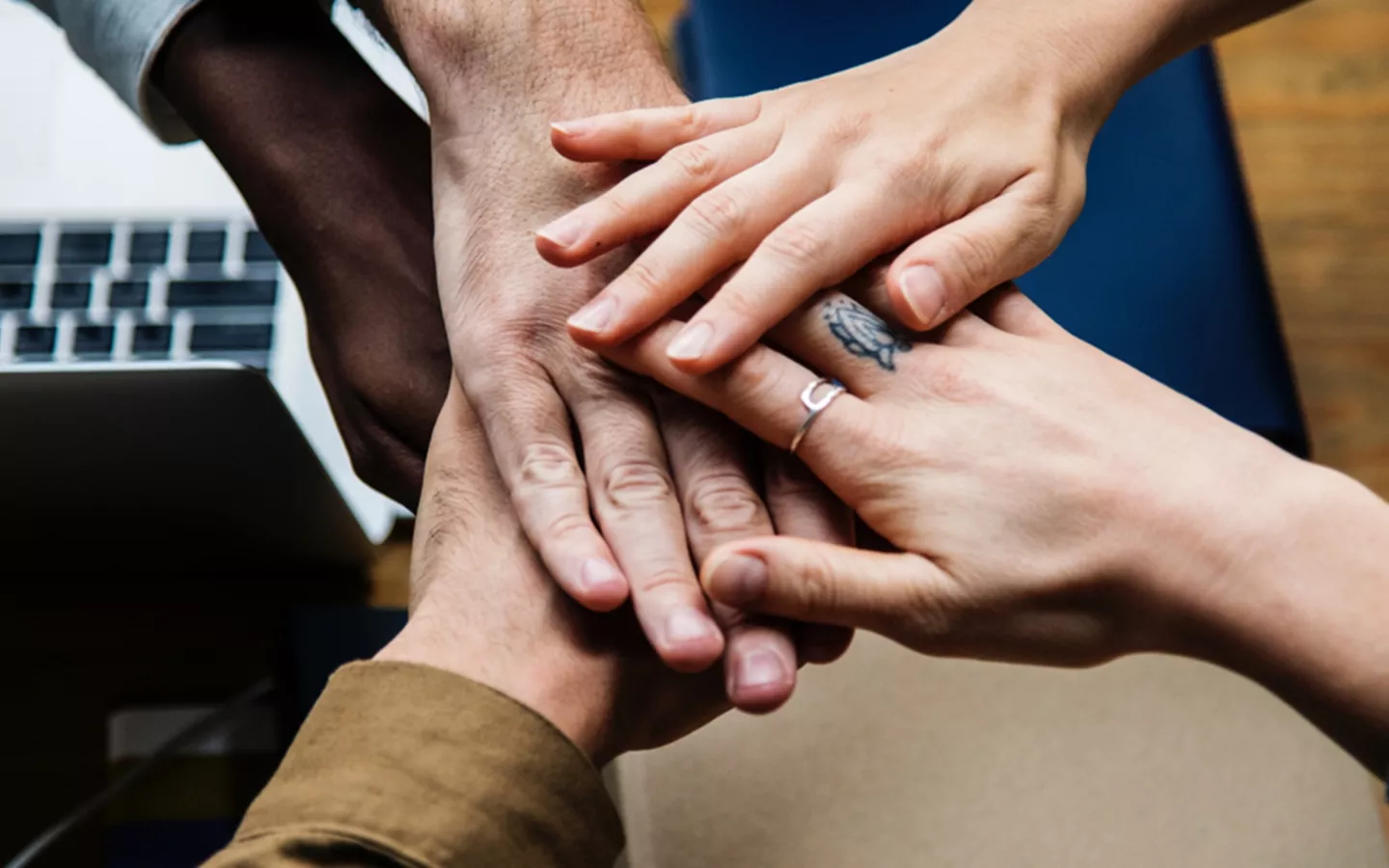 Small Teams Bodybg.Jpg